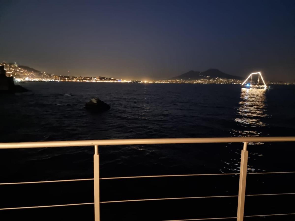 La Casa Sull' Acqua Apartman Nápoly Kültér fotó